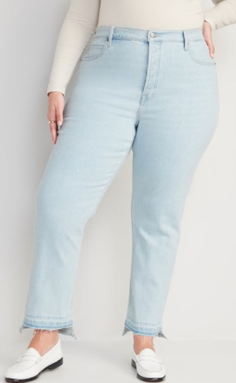 Old Navy Extra High-Waisted Button-Fly Sky-Hi Straight Cut-Off Jeans SIZE 16